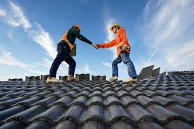 Best Commercial Roofing Services  in Huber Ridge, OH